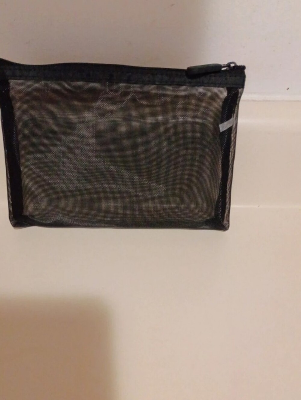 Womens Hinge Health Black Mesh Travel Pouch - Lightweight Men’s Organizer